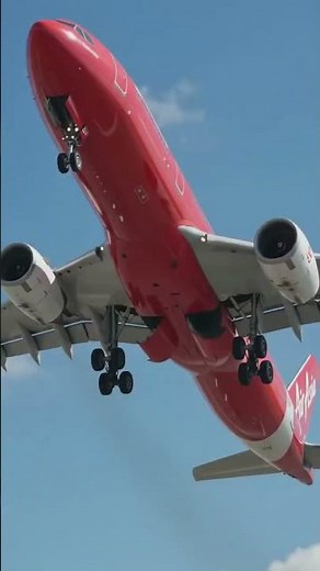 ✈️ Amazing Airplane Takeoff & Landing Moments 🛫 | Beautiful Aviation Views