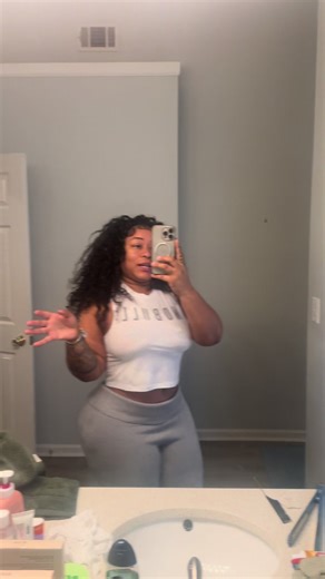 I’m soooo grateful to be getting back to my regular schedule program…. More content to come. Some lifestyle content, redecorating, content, exclusive content. Let’s gooooo 2026!!