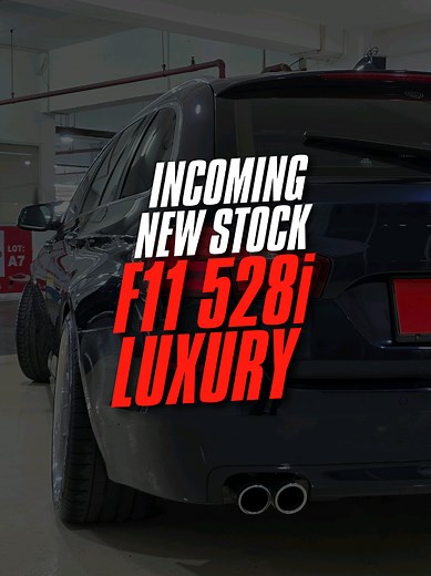 BMW 528i Touring F11 2011: Luxury and Performance
