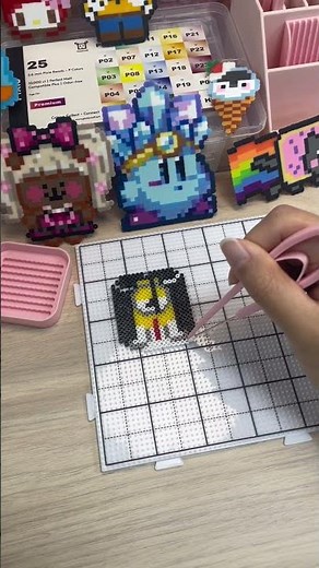 Craft a Cool Emo Minion with Pixie Beads – Perfect for Fans of Despicable Me 💛🤘