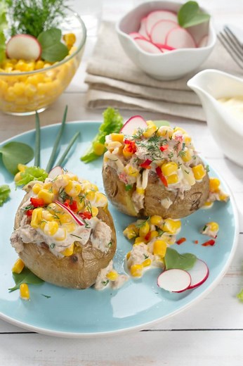 Tuna and Sweetcorn Jacket Potatoes Recipe - Easy Step-by-Step Guide | COOK.ME
