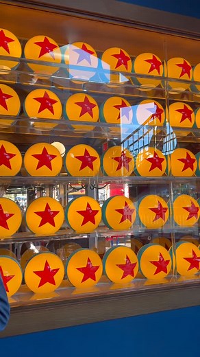 ✈️ BRB heading to California right this second and order this dish again! #lamplightlounge #brusselsprouts #salad #disneyland #disneylandfood #dinneridreamabout #takethetrip #letsgo #travel #eat #pixarpier | Up and Away with Shauna