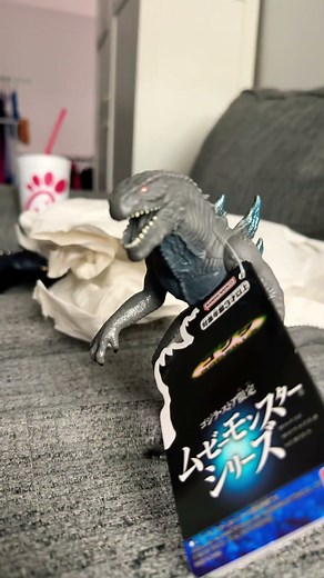 Godzilla 1998 Bandai #godzilla1998 #toys ￼