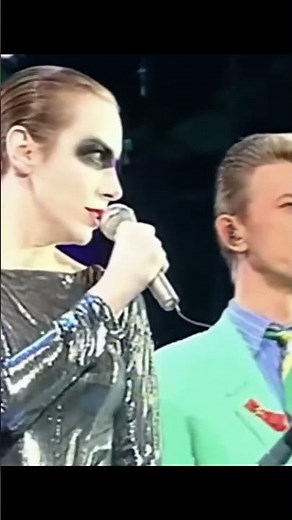 Annie Lennox & David Bowie — Under Pressure