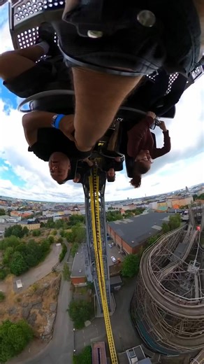 This is one of the scariest roller coasters! | Theme Park Review