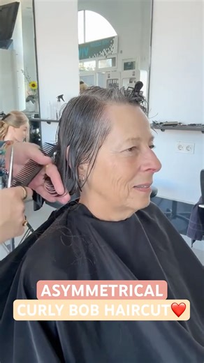 ASYMMETRICAL CURLY BOB HAIRCUT BY VIVYAN HAIR DESIGN! ❤️✨ #howtocutcurlyhair #haircut #curls #curly