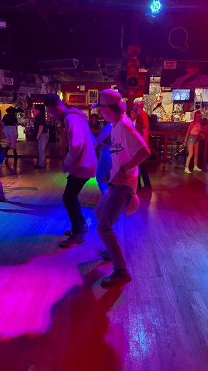 Shivers line dance #fyp #linedancer #fypシ #comedancewithme #knox #tristarlinedancing #linedancing