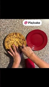 Cut the first piece out of a pie perfectly