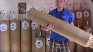 大型烟花是如何制作出来的，难怪买那么贵，不得不服！