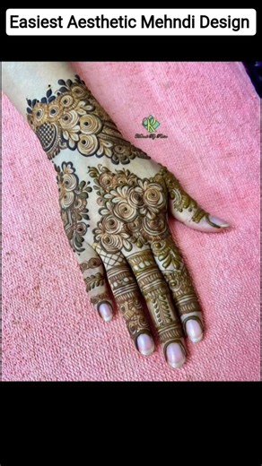 Easiest Aesthetic Mehndi Design 😍👌#mehndi #hennadesign