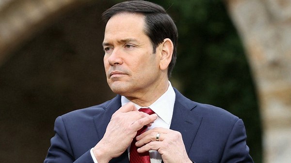 Marco Rubio spotted DJing at wedding in viral video