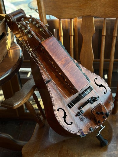 Handmade Acoustic Hurdy-gurdy, Handcrafted Hurdy Gurdy, 20-string Wheel Lyre Musical Instrument - Etsy