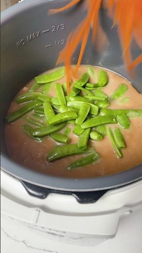 Peanut Chicken and Sugar Snap Peas with Noodles