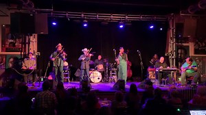 What’s better than 1 fiddle? 2 fiddles! What’s better than 2 fiddles? 3 fiddles! Where in Nashville can you hear triple fiddles? Only with The Time Jumpers, Monday nights at 3rd & Lindsley. Lone Star Reel written by fiddler Larry Franklin, also featured Kenny Sears & Joe Spivey! Tickets: www.thetimejumpers.com #timejumpers 3rd & Lindsley Nashville | The Time Jumpers