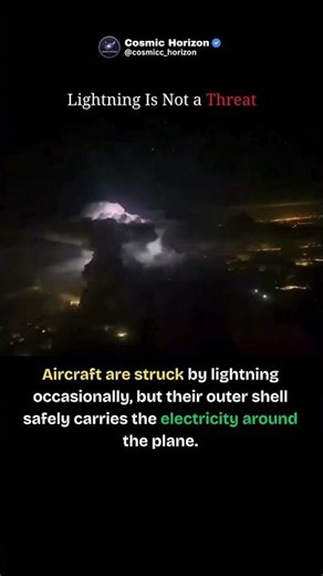 Lightning vs Airplanes ⚡ Why It’s Not as Dangerous as You Think ✈️ #space #planet #trending #cosmos