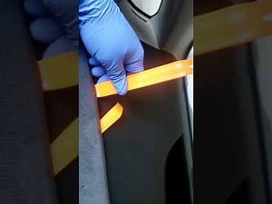 2007 Toyota Prius Multifunction Display (MFD) Screen Removal