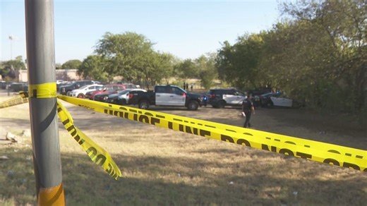 Woman found dead behind North Austin auto shop, no suspects identified