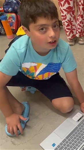 ⁣⁣⁣⁣👉 Learn more: 📞 1-408-459-0657 | camp.integem.com⁣⁣⁣⁣ 🎟️ Use code CC26 to save more when you register⁣⁣⁣⁣ ⁣⁣⁣⁣ This student taught his robot how to follow a black line using tracking, then pressed the button and watched it drive on its own—even correcting itself on corners.⁣⁣⁣⁣ If you want your child to explore STEM projects, check out Integem ✨⁣⁣⁣⁣ ⁣⁣⁣⁣ We offer K–12 programs for Grades 3–12 in AI, Programming, Robotics, Drones, Space Tech, AR, Art, 3D, Animation, and Game Design—so stud