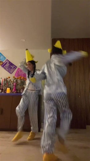 Disfraz de Bananas en Pijama para Halloween