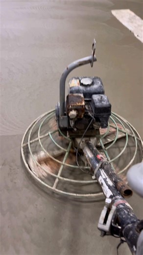 Hey, it's Morgan with SD Construction. If you're wondering whether we do commercial work - we do. This job was about turning dead space into usable space. Old machine pits torn out and rebuilt from the ground up. We installed over 150 tons of gravel, then poured 70 yards of fast-set, high-strength concrete, drilled and set 750 dowels, cut over 1,000 feet, and tied in wire mesh throughout. Five working days later, it's done - and this customer isn't burning $3,000 a day on storage anymore. Commer