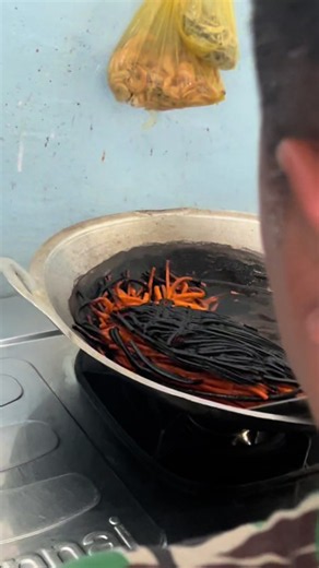 Resep Mie Gomak Khas Medan: Cara Membuat Mie Gomak Kuah & Goreng