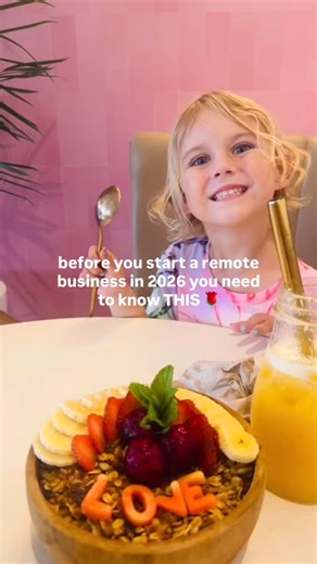 AMY HUNT | Abundance & Crypto Mentor on Instagram: "DeFi Is the no.1 remote biz to start, here’s WHY🌶️⬇️ 🌹It Pays 24/7 Even When You’re Sleeping Traditional online businesses need clients, content, fulfilment, or constant selling but DeFi runs on code. Blocks keep printing. Money keeps moving. And your income keeps compounding whether you’re on a Zoom call… or at the beach with your kids. 🌹The Infrastructure Boom Is Just Beginning Most industries are already mature. DeFi is where AI was in 20