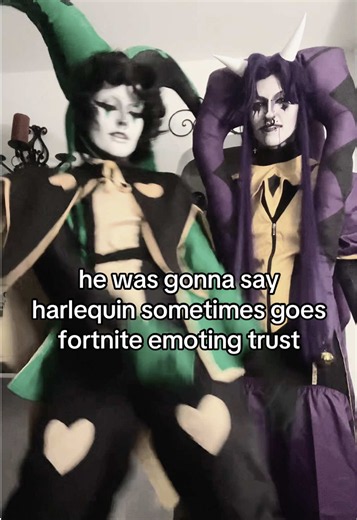 what possesses harlequin cosplayers genuine question jester: @@Cyrus Winchester##tfc##thefreakcircus##cosplay##pierrot##jester