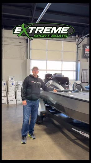 2026 Vexus AVX1980, Mercury 150 Pro XS, Minn Kota Ultrex 80lb 45” with iPilot, Humminbird Xplore 9 MSI on the console, hydraulic steering, fiberglass livewell and drainable storage, one butt seat on a hydraulic pedestal, one folddown euro seat, transom boarding ladder, tandom axle trailer with brakes. | Extreme Sport Boats