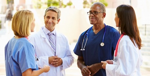 5 Reasons Nurses Should Engage in Professional Networking
