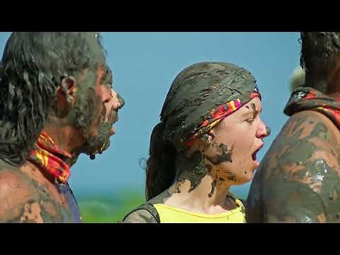 Kyle Gets Injured - Survivor 50 [HD]