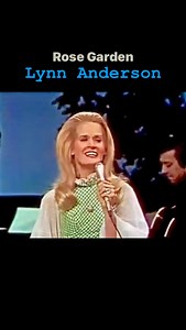 🇺🇸 Lynn Anderson • Rose Garden (Jardín De Rosas) 1970 | Gus Chac