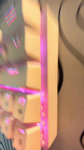 $10,000 vs $10 Keyboard: A Sound Test Comparison