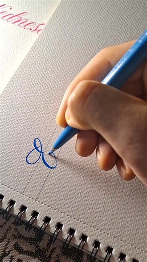 475K views · 6.9K reactions | Brush Pen Lettering #calligraphy #calligraphyisfun #lettering #handwriting | Calligraphyisfun Calligraphyisfun | Facebook