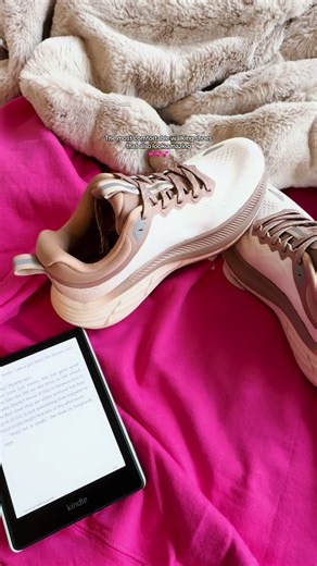 these walking shoes are comfy, cute, and actually built for real life #WalkingShoes #ComfortShoes #EverydayShoes #AffordableStyle #nurseshoes