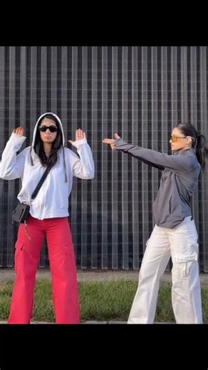 Funny Pose Ideas That Will Make You Laugh 😂 | Try These Poses Now! #sittingpose