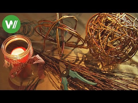 Weaving decorative balls from willow