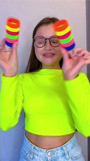 Create Colorful Rubber Band Hairstyles with Mom! 🌈 Fun DIY for Kids