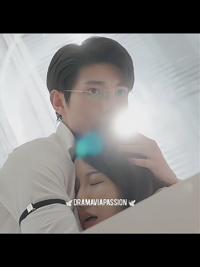 Looking at her he knew😌.. she eats and triggers the allergy..but the family must not know..Protect the identity of the twin sister #cdrama #cdramalover #mylethalman #doramas #longervideo #thaidrama #foryouu #s #fypp