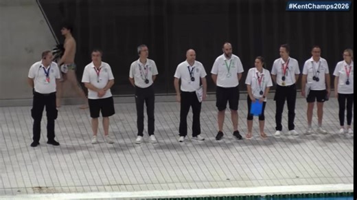 A massive thank you go out to our coaches, Team Mangers and Officials who have helped out at Kent’s over the last couple of weekends. Your hard work is very much appreciated. 🙏 An amusing clip from this morning of our ‘celebrity’ official 😂🤣 | Dover Life Guard Club
