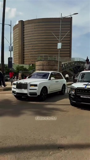 Up close Shot of IShowSpeed Convoy in Harare, Zimbabwe. Sponsored by Tungwarara Well done Zimbabwe 🇿🇼 #ishowspeed #zimbabwe #zimtiktok #richzimbabweans #fyp