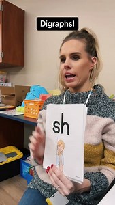 129K views · 1.7K reactions | Working on digraphs digraphs learningthroughmovement classroommanagement classroomculture teachingideas teachingisfun teachingkids teachingideas teacherhacks sor scienceofreading homeschool phonicsforkids kindergarten phonicsforkids kindergartenteacher learntoread digraphlesson tactilelearning learningresources tpt tptseller teacherresources | the primary teacher | Facebook