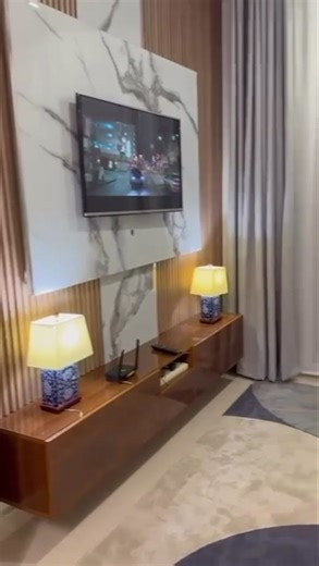 ✨ LOOKING FOR HIGH - END LIVING WITH STUNNING HOUSES ? ✨ This fully furnished apartment located in Kawe is now available! ✅ Fully en-suite bedrooms ✅ Nice view ✅ Modern kitchen ✅ Parking spots ✅ Water, security & garbage collection INCLUDED ✅ Elevator ✅ Security 24/7 ✅ Standby generator ✅ Surrounded with all community services ✅ Maximum security ✅ Ready to move in! 💰 Rent: 1,200 USD. P/Month 📍 Location: Kawe , Dar es Salaam 📞 Call/WhatsApp: 255 714 899 187 / 255 747 899 187 📥 DM for a schedu