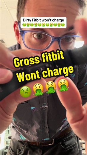This fitbit was nasty! 🤮 #cleaning #fitbit #chargingportcleaning #chargingportmagic #disgusting