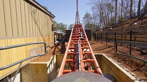 With launches, water effects, and numerous pops of ejector air time, Six Flags Over Georgia’s new Georgia Gold Rusher far exceeds expectations. Review: https://www.themeparkinsider.com/flume/202503/10767/ | Theme Park Insider