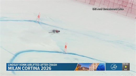 Lindsay Vonn crashes in Switzerland, airlifted off mountain before Olympics