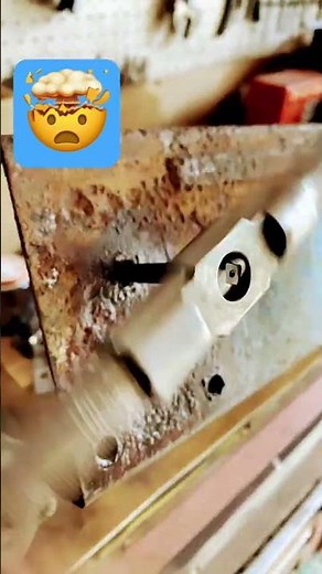 How to clean rusty threads with a tap￼