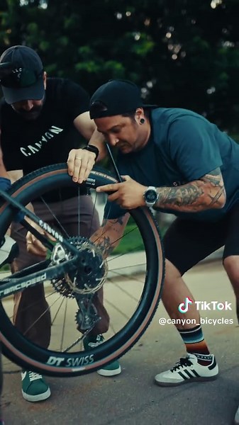 Mastering Pit Stop Precision for Gravel Racing
