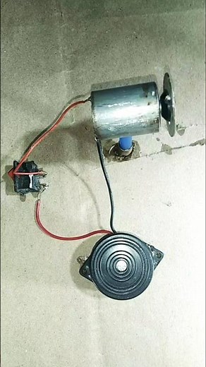 DC Motor Powers Buzzer Without Battery #dcmotor #buzzer #diy #short