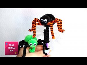 Pipe Cleaner Pom Pom Spider Halloween pencil topper | Halloween crafts.