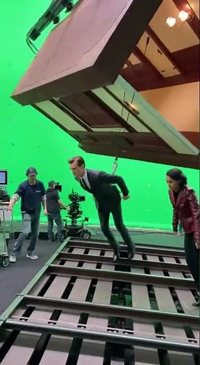 BTS Magic: How the 'Inception' Dream Heist Scene was made!